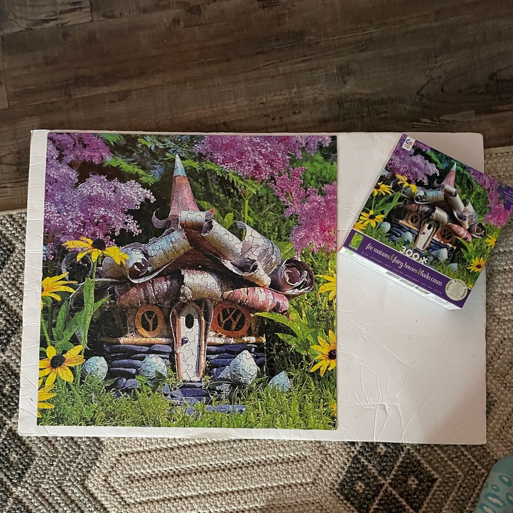 Puzzle bundle🩷 - Picture 3 of 4
